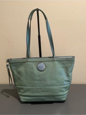 Coach Green Patent Leather Tote Style F15142 (2011)